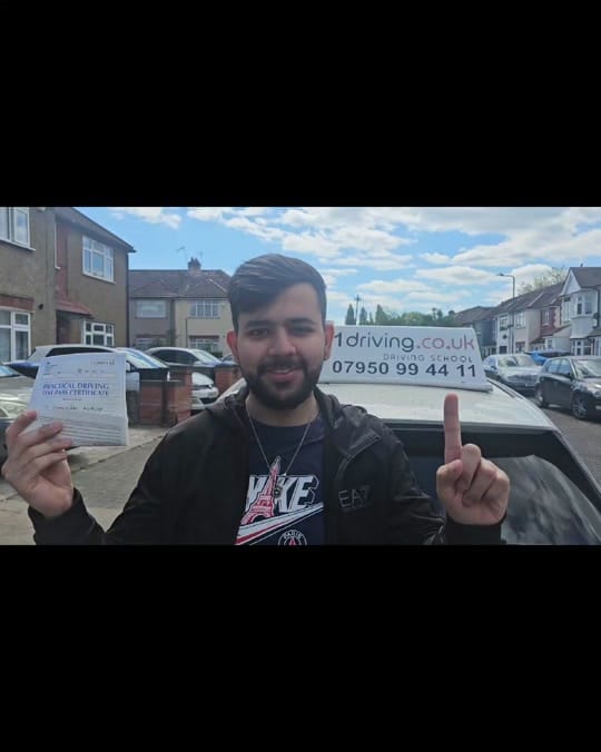 Post 7 by 1Driving.co.uk Driving School on TikTok (video)