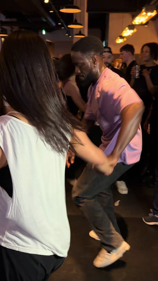 Post 2 by RumbaLatinaUK on TikTok (video)