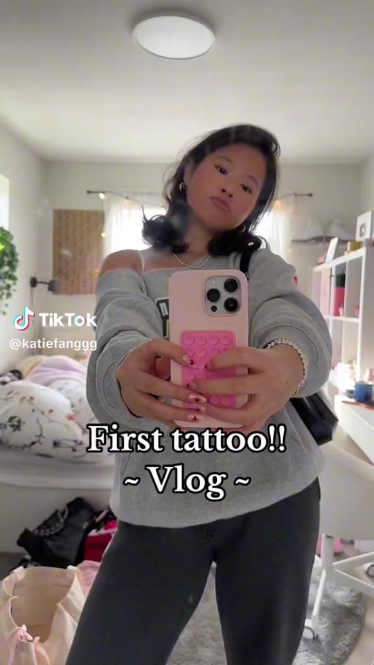 Post 4 by Joanna Roman on TikTok (video)
