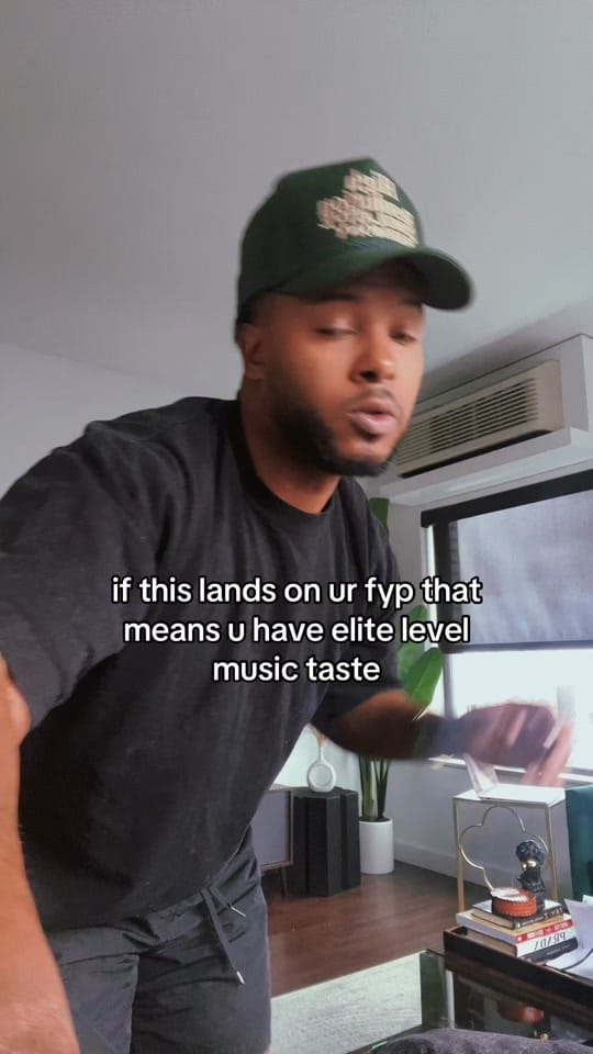 Post 8 by mal london on TikTok (video)