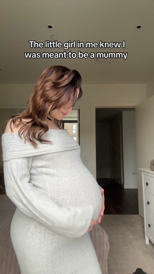 Post 2 by Katharine & Brandon on TikTok (video)