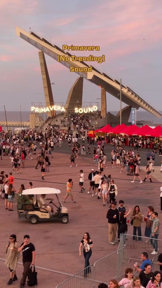 Post 3 by London Scene - Art & Travel on TikTok (video)