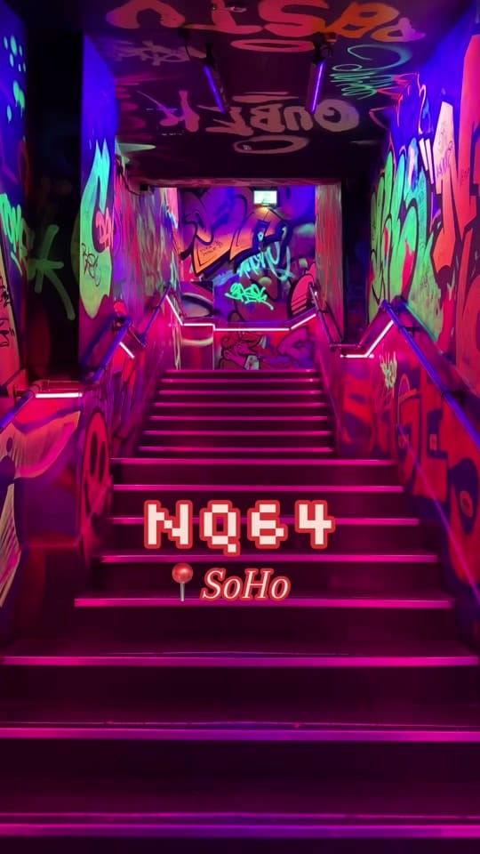 Post 10 by London Scene - Art & Travel on TikTok (video)