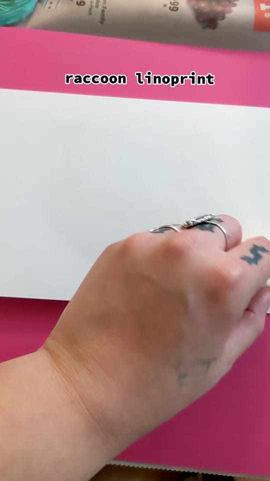 Post 6 by gloomybunz on TikTok (video)