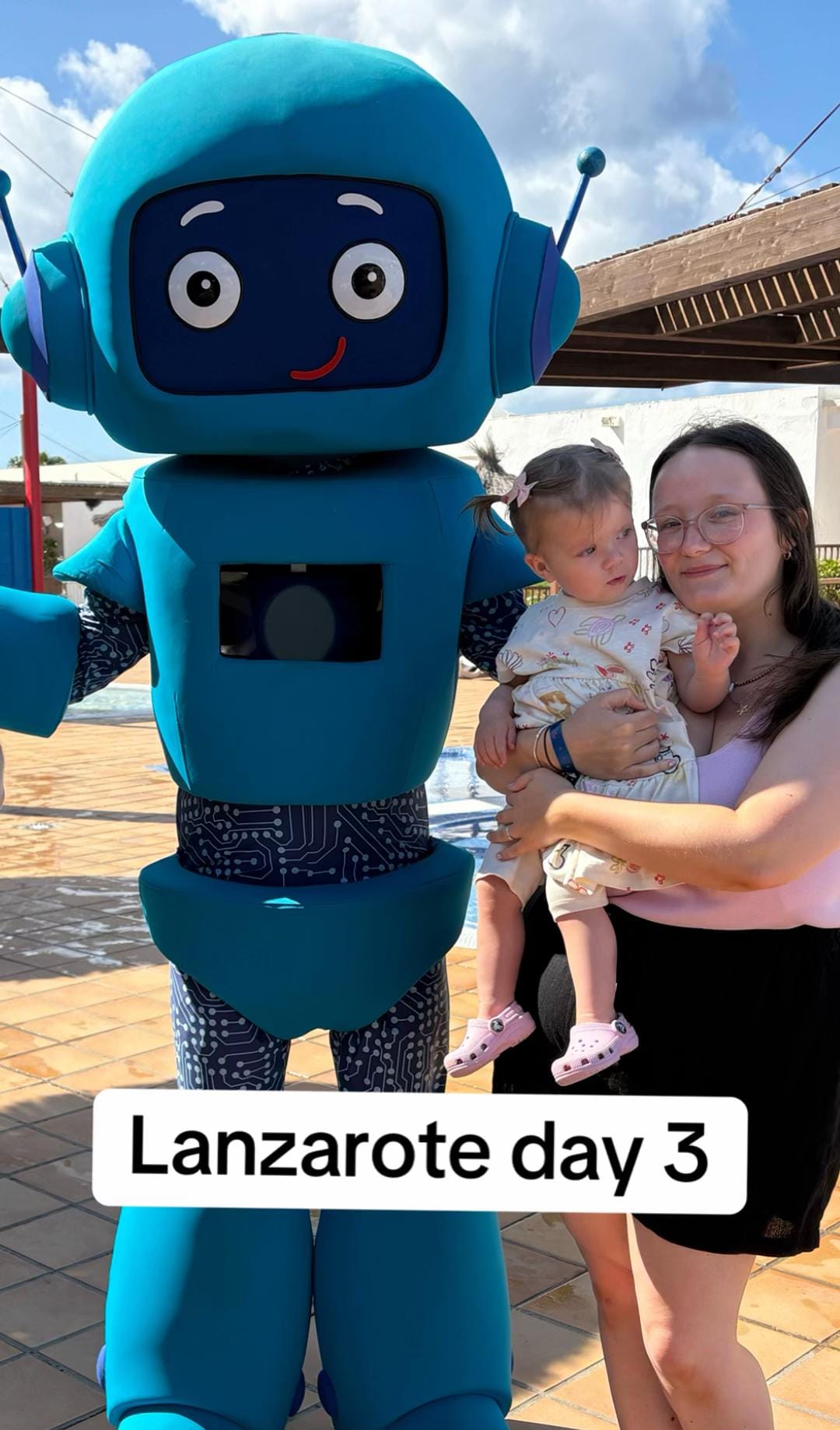 Post 6 by Sophie | Mummy life on TikTok (video)