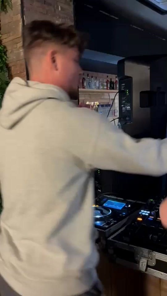 Post 6 by Dan Gardner on TikTok (video)