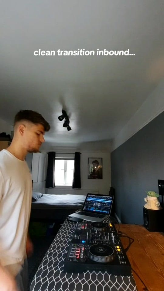 Post 3 by Dan Gardner on TikTok (video)