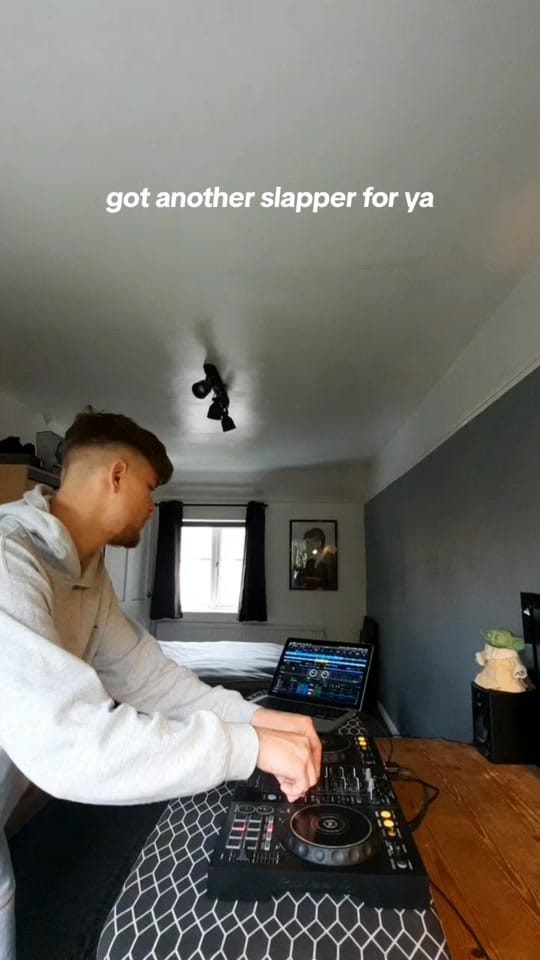 Post 4 by Dan Gardner on TikTok (video)