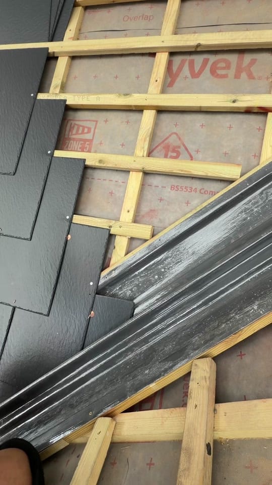Post 5 by 🇬🇧⚒️DREAM ROOF⚒️🇺🇦 on TikTok (video)
