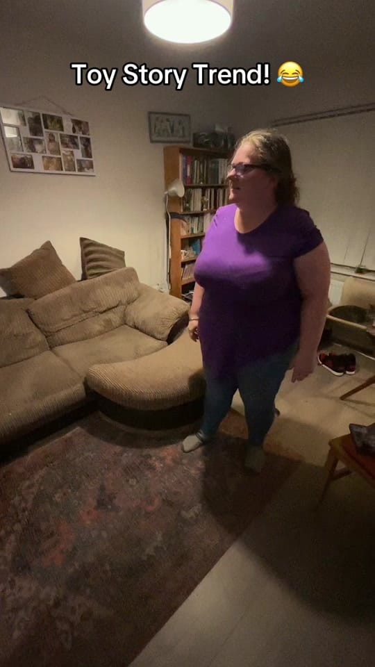 Post 2 by Shaun Dewy Dwyer on TikTok (video)