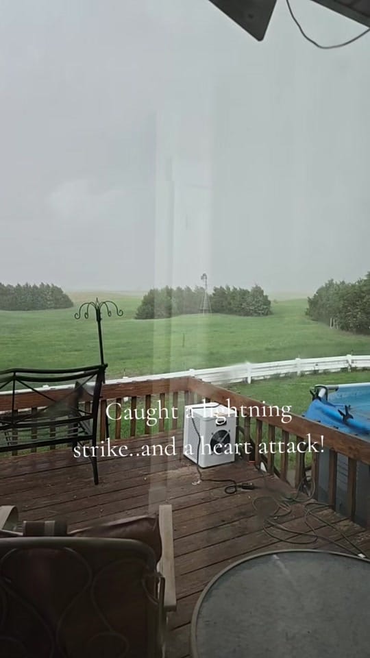 Post 1 by Amber Clampitt❌️ on TikTok (video)