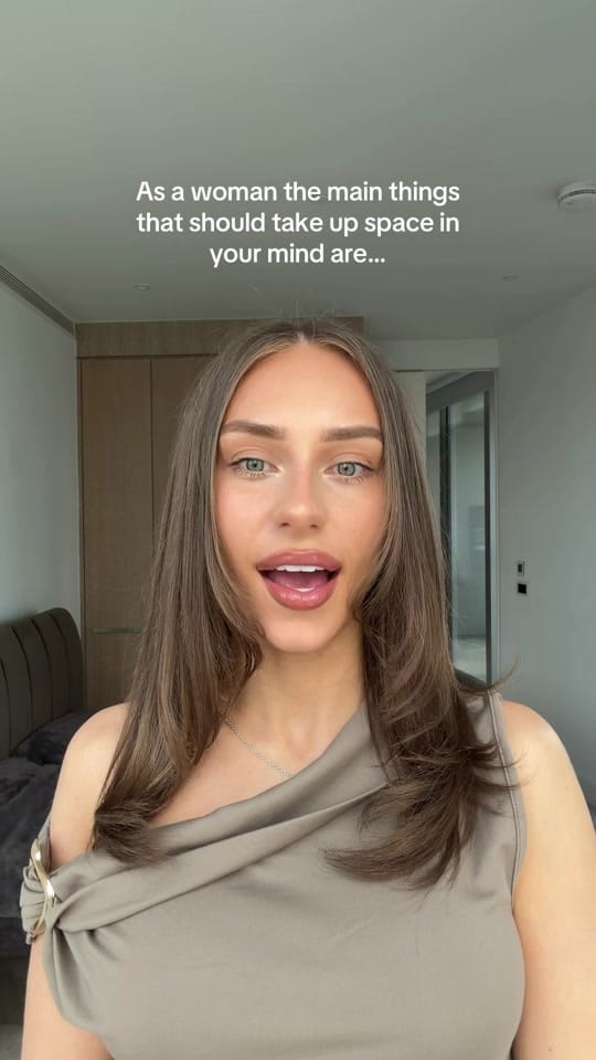 Post 3 by mollylrichards on TikTok (video)
