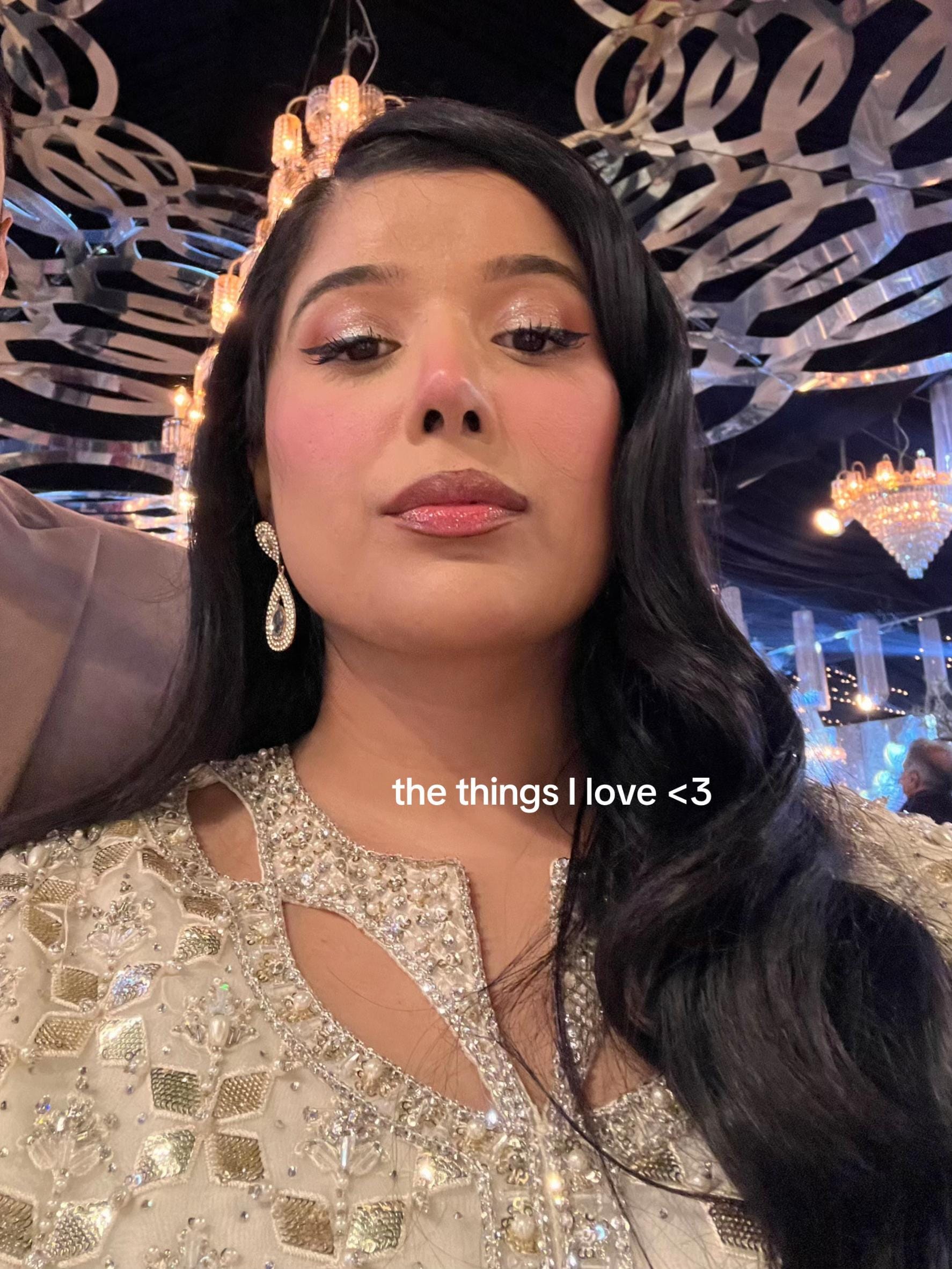 Post 1 by tessi on TikTok (video)