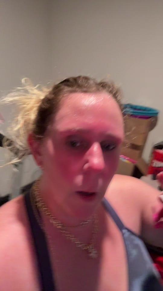 Post 3 by ⚡️🦄💎fizzin footz💎🦄⚡️ on TikTok (video)