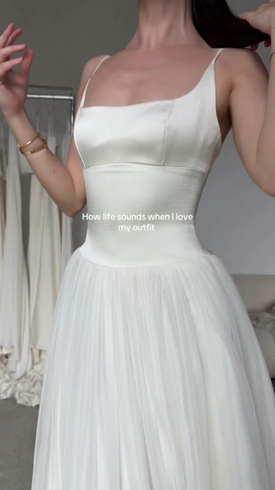 Post 5 by Aesling Bride on TikTok (video)