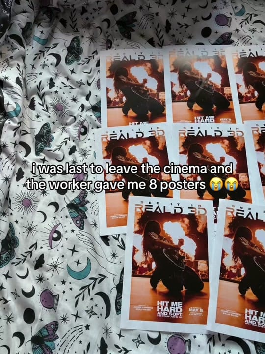 Post 4 by g4yforbillie on TikTok (video)