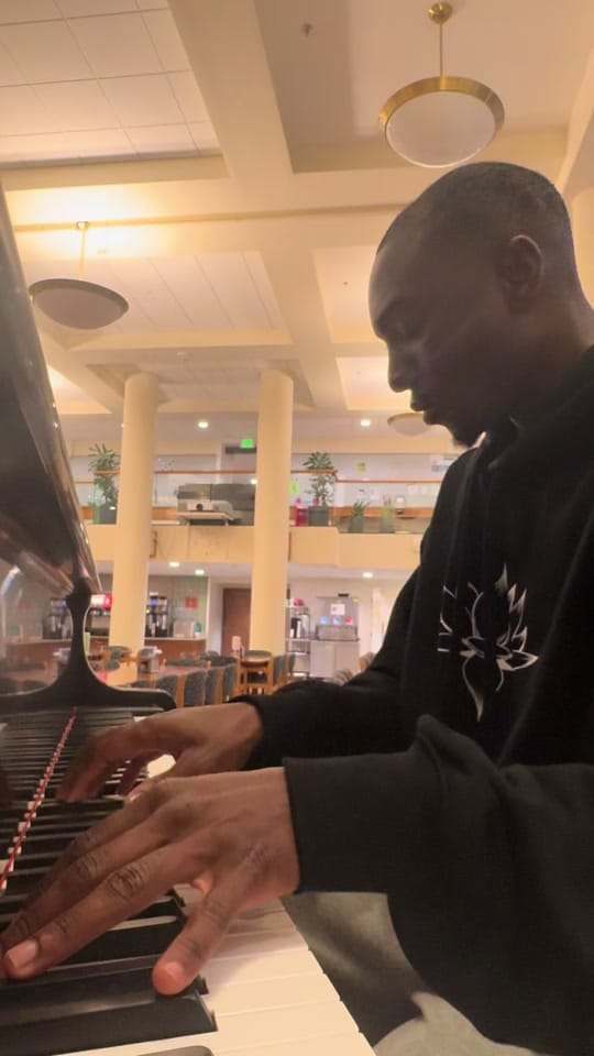 Post 2 by Timikeys on TikTok (video)