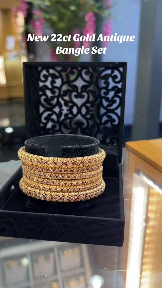 Post 6 by KARAT GOLDSMITHS on TikTok (video)