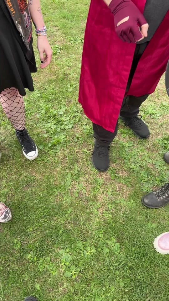 Post 6 by Laura on TikTok (video)