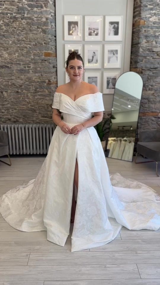 Post 3 by RunwayBridal on TikTok (video)