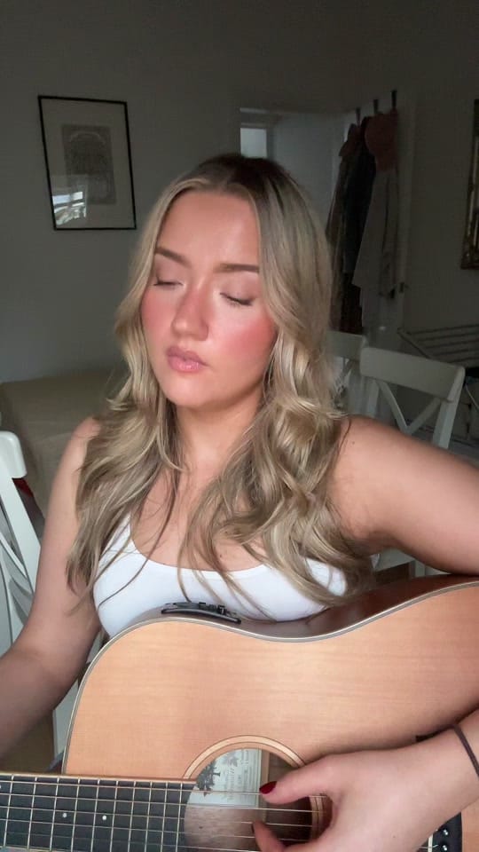 Post 2 by helena ward on TikTok (video)