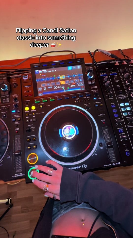 Post 9 by AmyElleDJ on TikTok (video)