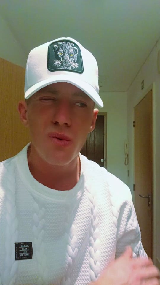 Post 7 by seanenglish_1992 on TikTok (video)