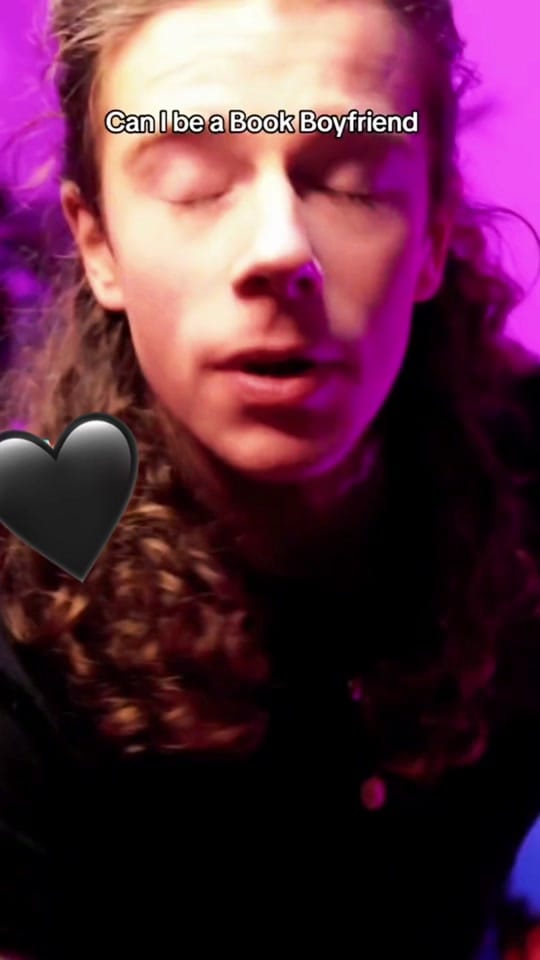 Post 10 by KaceyLynne 📚🔥 on TikTok (video)
