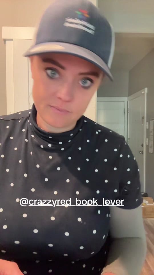 Post 4 by KaceyLynne 📚🔥 on TikTok (video)