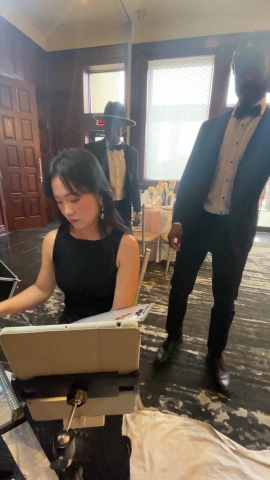 Post 3 by 🇨🇦Live Wedding Painter on TikTok (video)