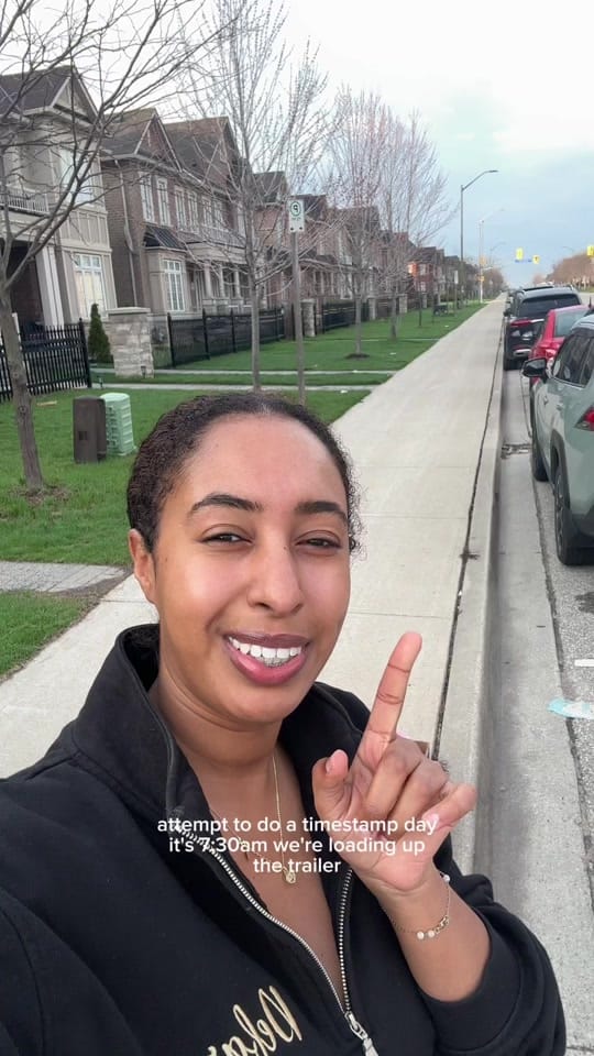 Post 6 by DefarMoments on TikTok (video)