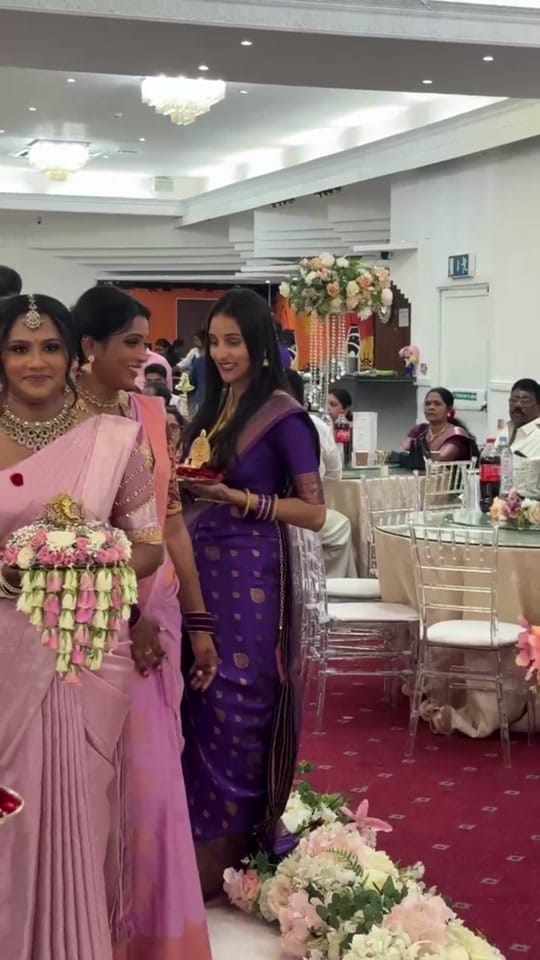 Post 4 by Shivi Collections on TikTok (video)