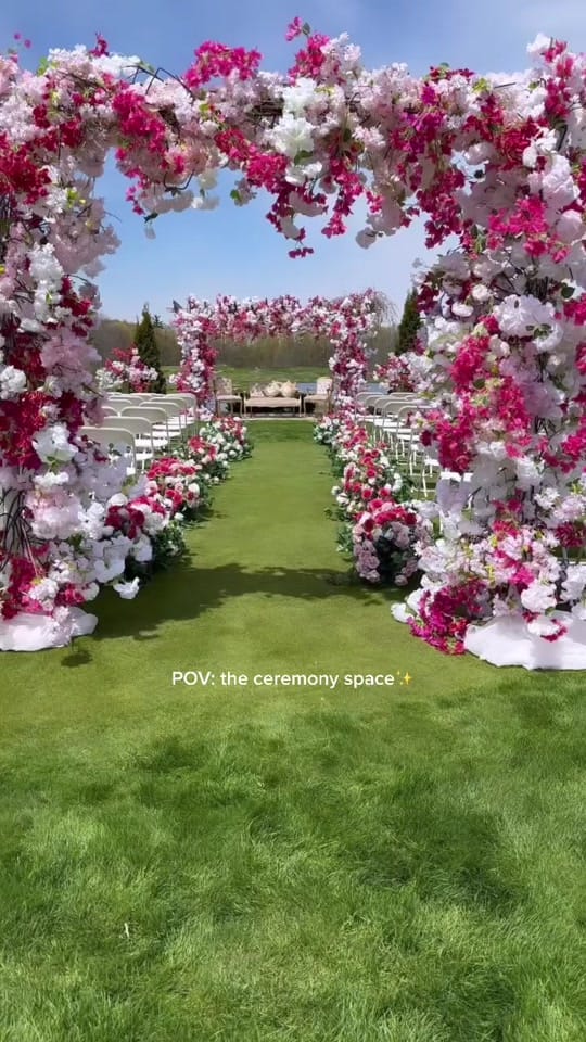 Post 3 by S & I on TikTok (video)