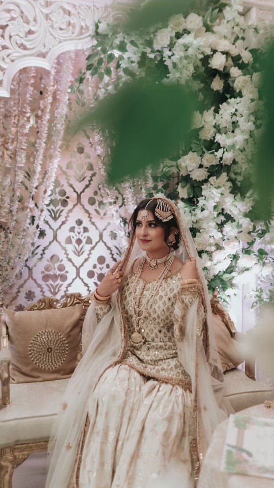 Post 4 by S & I on TikTok (video)