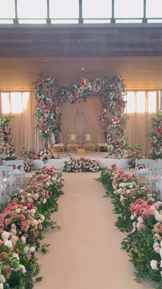 Post 8 by S & I on TikTok (video)