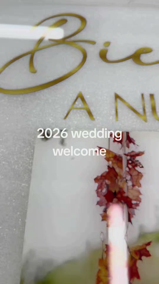 Post 1 by Wedding Signs and Guestbooks on TikTok (video)