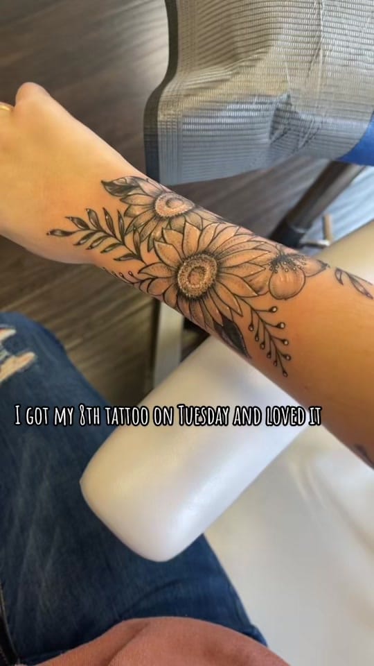 Post 1 by Erin Reamer on TikTok (video)