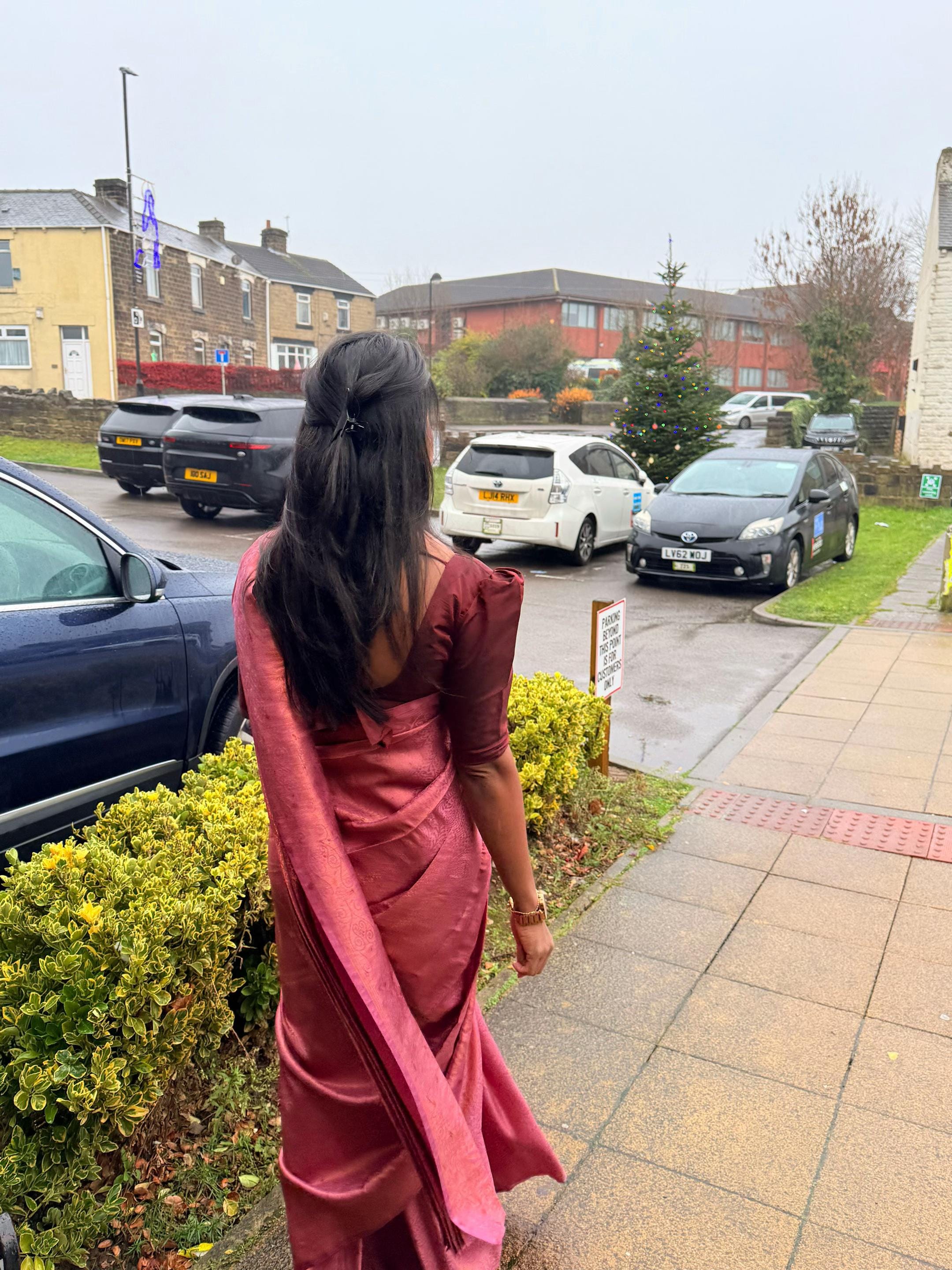 Post 4 by Sara London💃❤️🇬🇧 on TikTok (video)