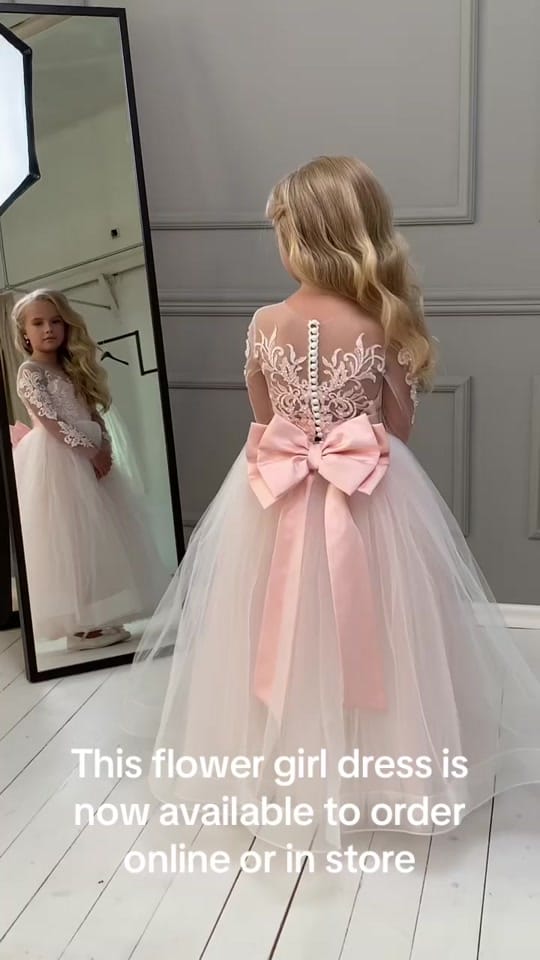 Post 9 by Crystal and Pearl Boutique on TikTok (video)