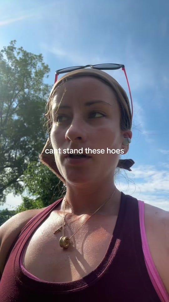 Post 8 by Paula Carolina on TikTok (video)