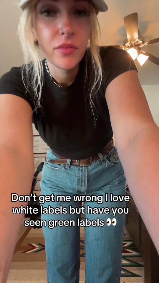 Post 6 by Kayla Manning on TikTok (video)