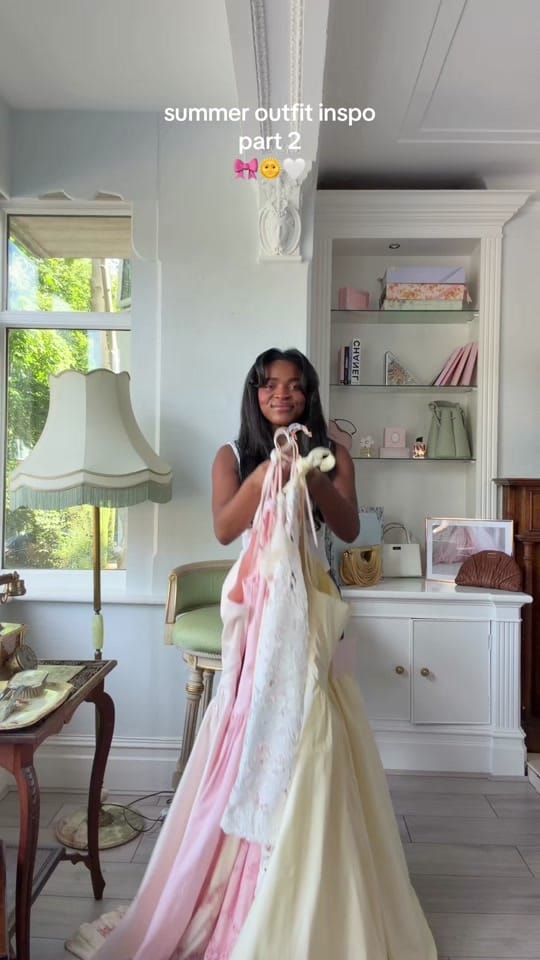 Post 1 by | Nikki Rossi | on TikTok (video)