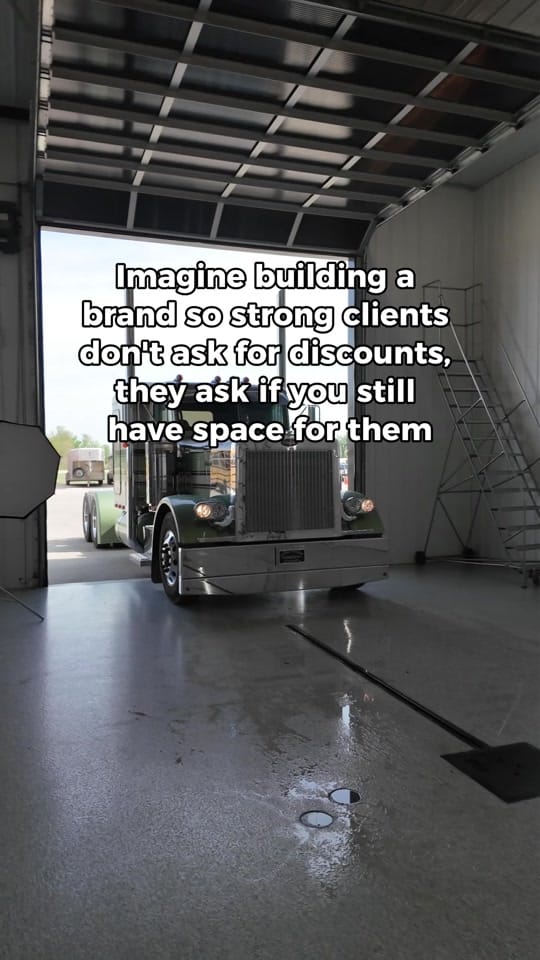 Post 7 by LargeCar Truck Spa on TikTok (video)