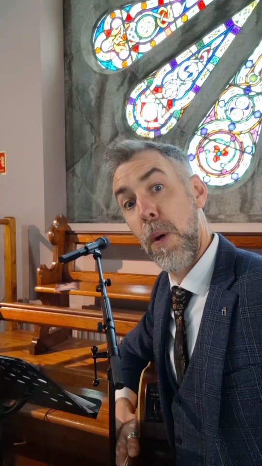 Post 9 by Barry Hughes Wedding Singer on TikTok (video)