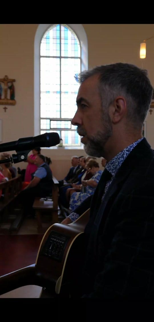 Post 8 by Barry Hughes Wedding Singer on TikTok (video)