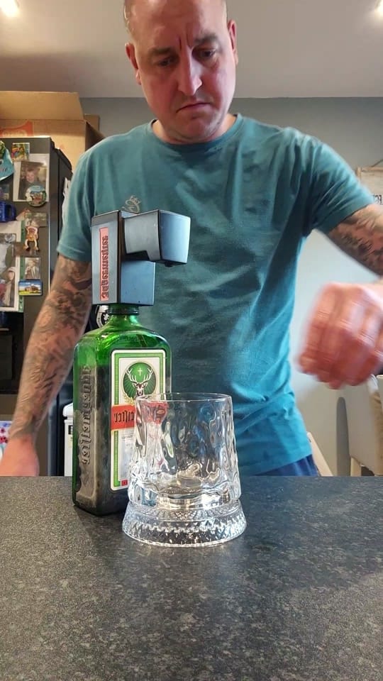 Post 5 by AdamTheBomb🥃🍻👍🇬🇧 on TikTok (video)