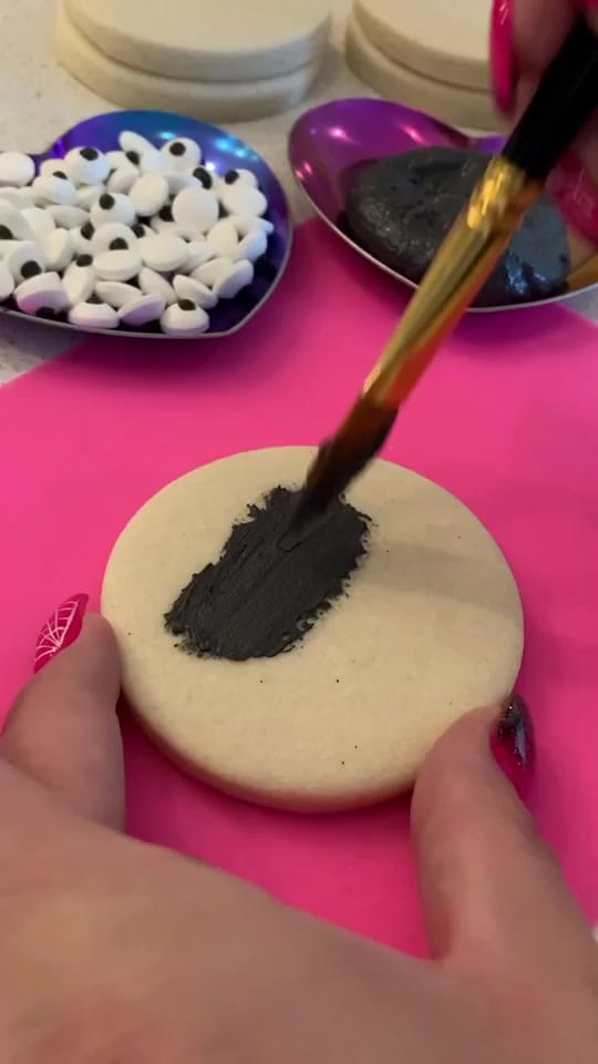 Post 10 by _cookie_couture on TikTok (video)