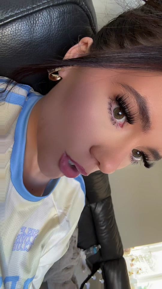 Post 3 by Annaliseelanee🦋 on TikTok (video)