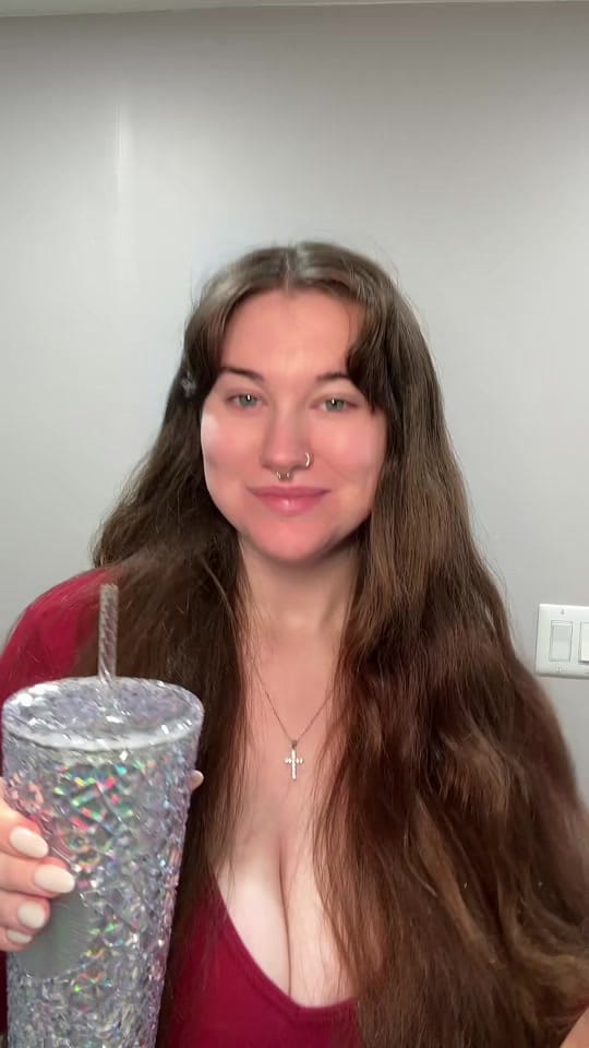 Post 8 by Jade on TikTok (video)