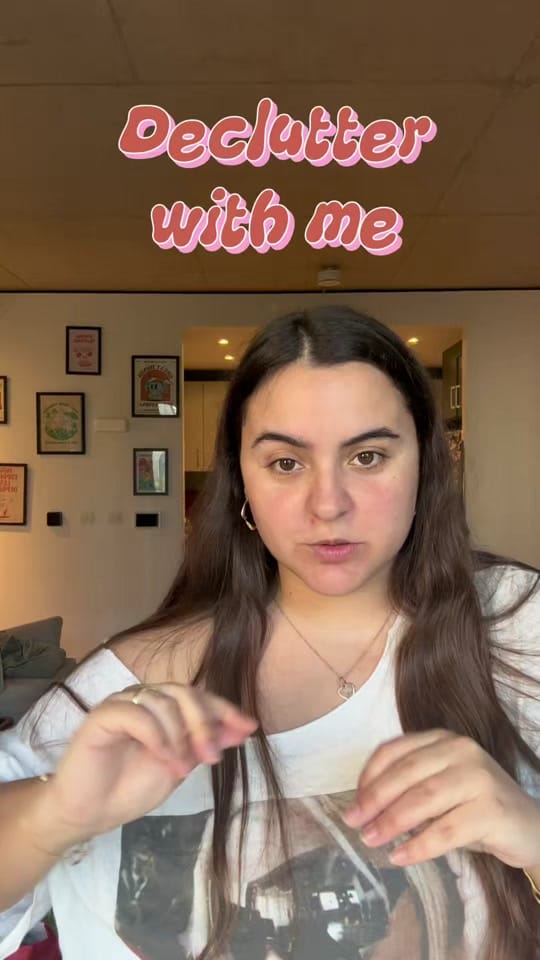 Post 1 by Carlota on TikTok (video)